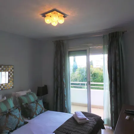 Spacious 3 Bedroom Flat Near City Centre And Beaches Appartement *