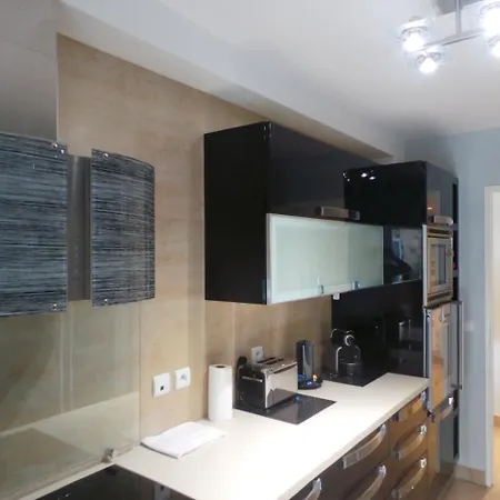 Appartement Spacious 3 Bedroom Flat Near City Centre And Beaches Antibes